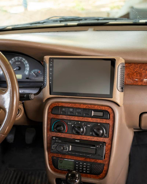 خرید قاب فابریک مانیتور سمند کرمی داشبرد قدیم و جدید سایز 9 اینج بالا دریچه کد 1011 با قیمت عمده